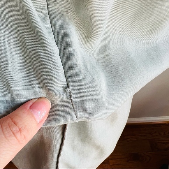 CLOTH & STONE ANTHROPOLOGIE Tencel Halter Bow Romper Sage Casual Feminine | Sz M - Picture 7 of 7